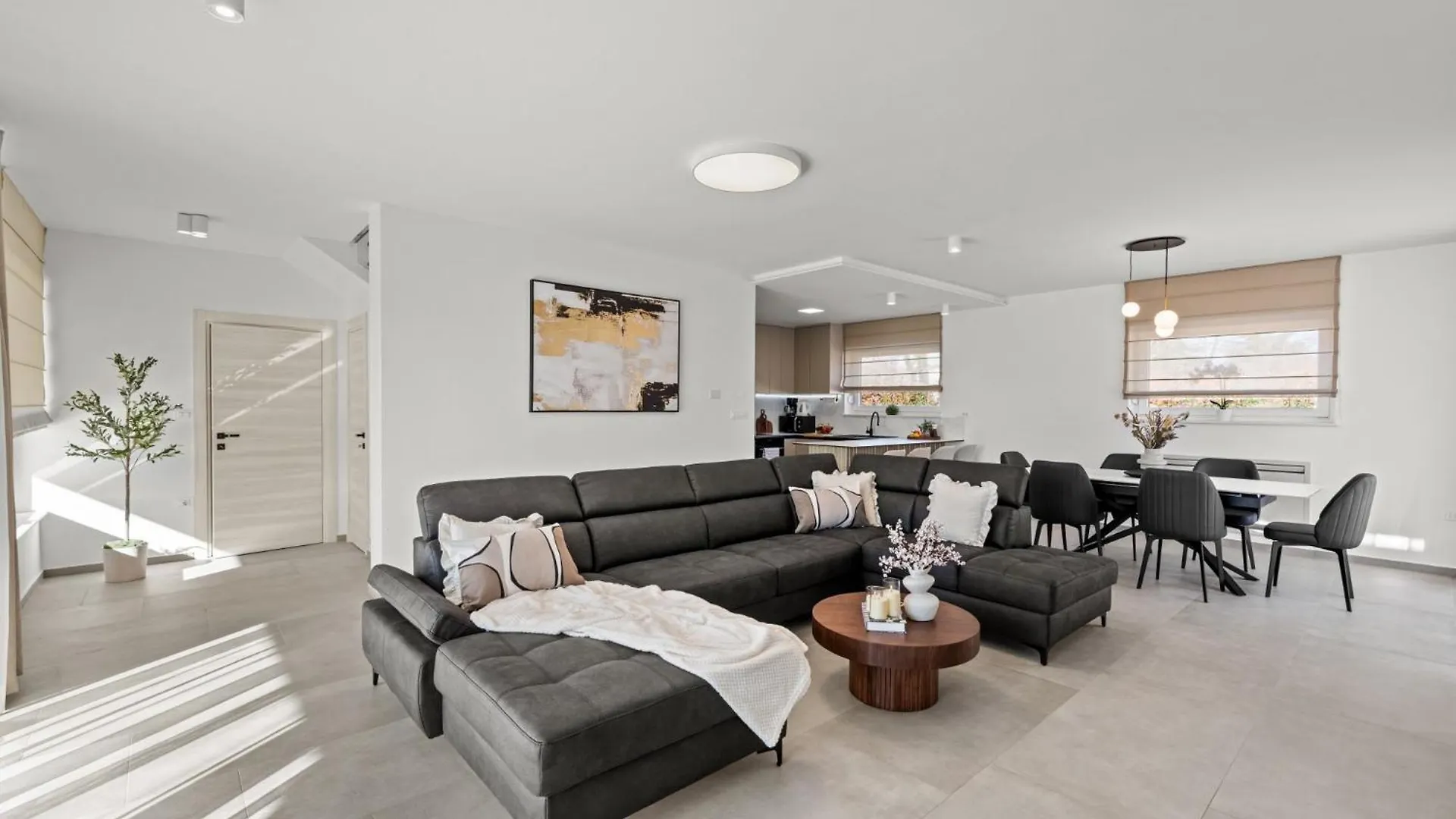Villa Boni Domini In Zminj - Haus Fuer 6 Personen